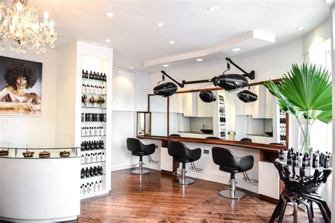 Hair Salon .